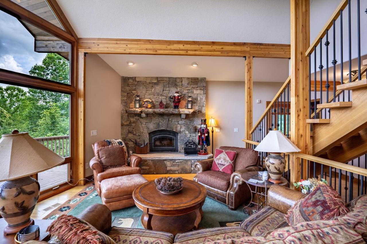 --Mountain Chalet Getaway With Breathtaking View Next To Tail Of Dragon-- ロビンズビル エクステリア 写真